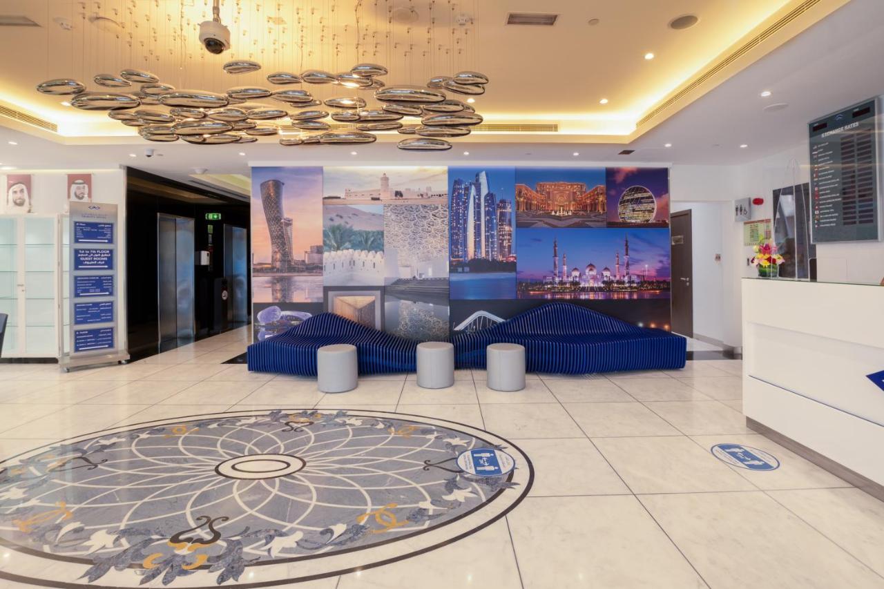 Gravity Hotel Abu Dabi Dış mekan fotoğraf